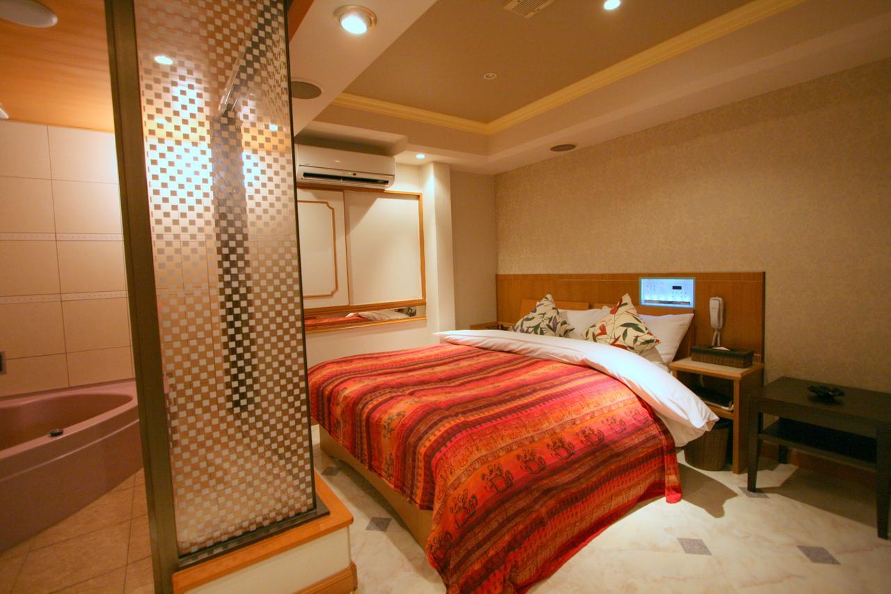 Hotel Celavie Osakajokitazume (Adults Only) מראה חיצוני תמונה